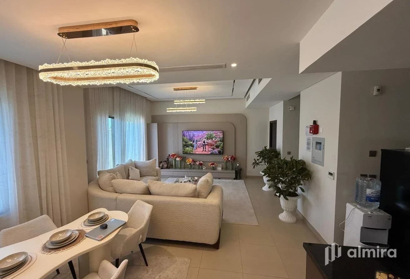 Single Row Corner | Huge Plot | Fully Furnished
