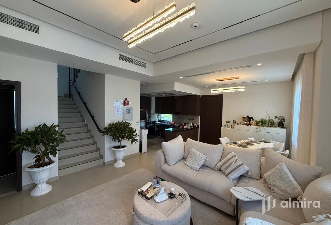 Single Row Corner | Huge Plot | Fully Furnished