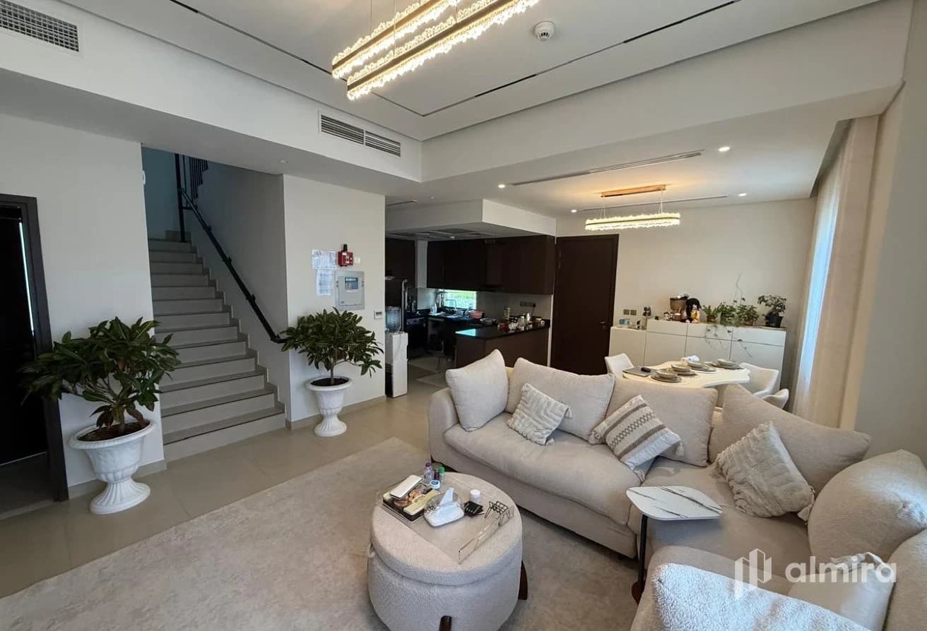 Single Row Corner | Huge Plot | Fully Furnished