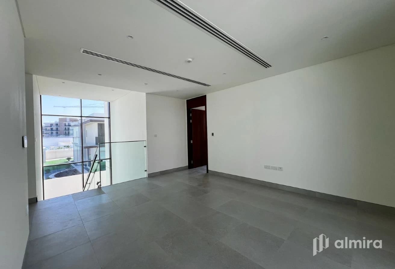 Type V4 Executive | Premium Amenities | Prime Home