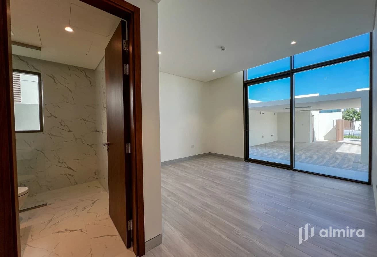 Type V4 Executive | Premium Amenities | Prime Home