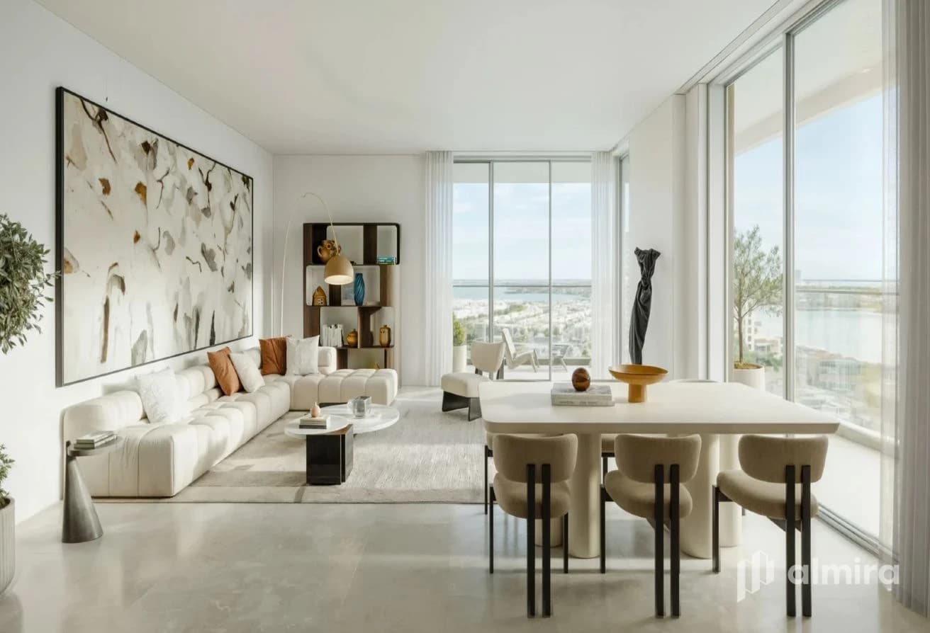 Spacious 2BR+MR | High Floor | City View