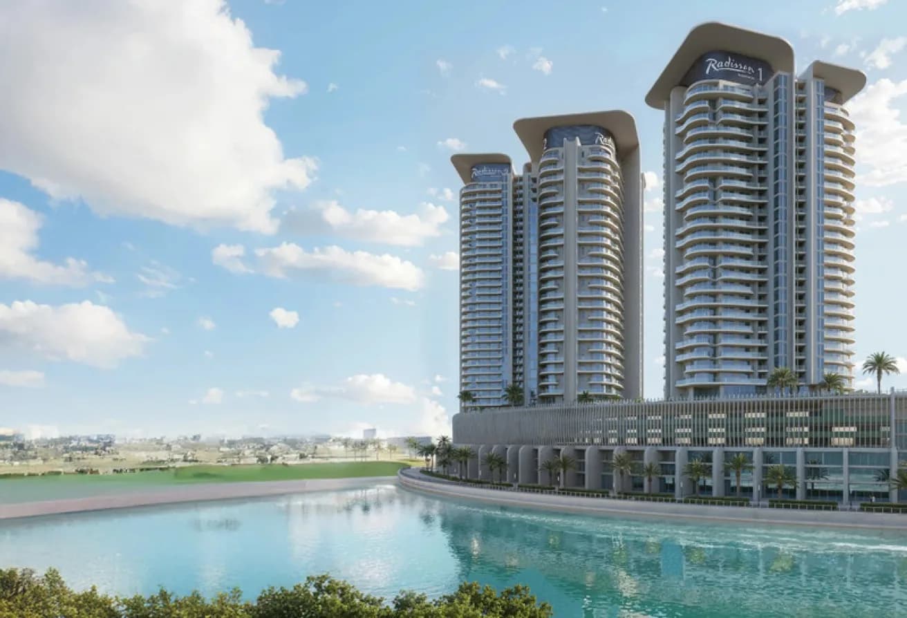 High Floor | Great Amenities | Waterfront Living