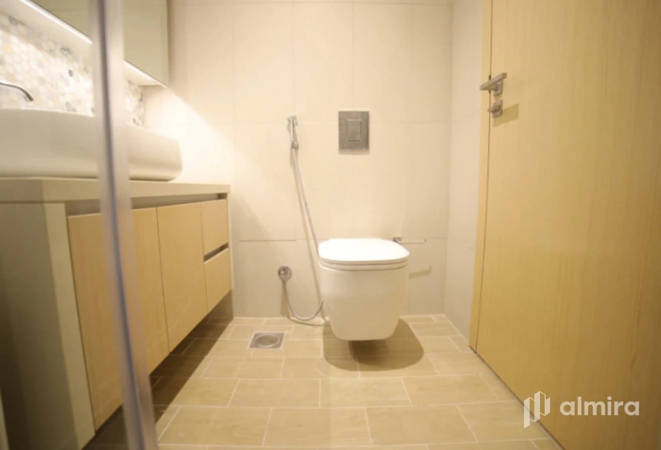 Good Condition | Studio w/ Balcony | Upcoming