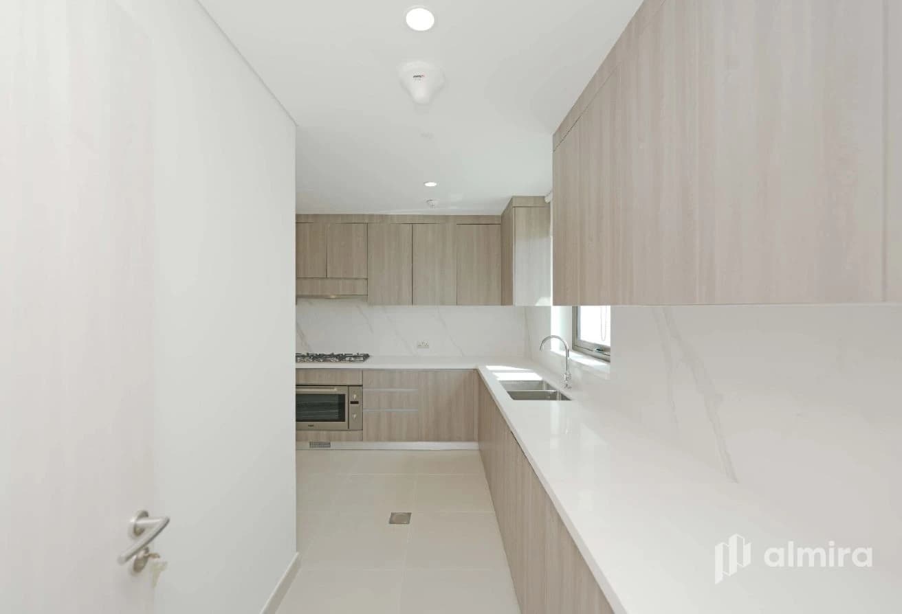 Furnished | Golf and Sea View | Highest Floor