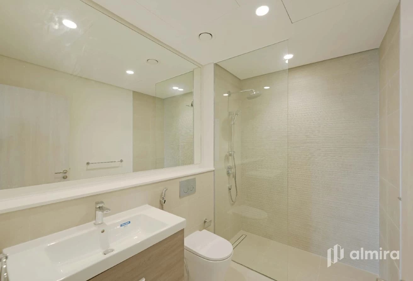 Furnished | Golf and Sea View | Highest Floor
