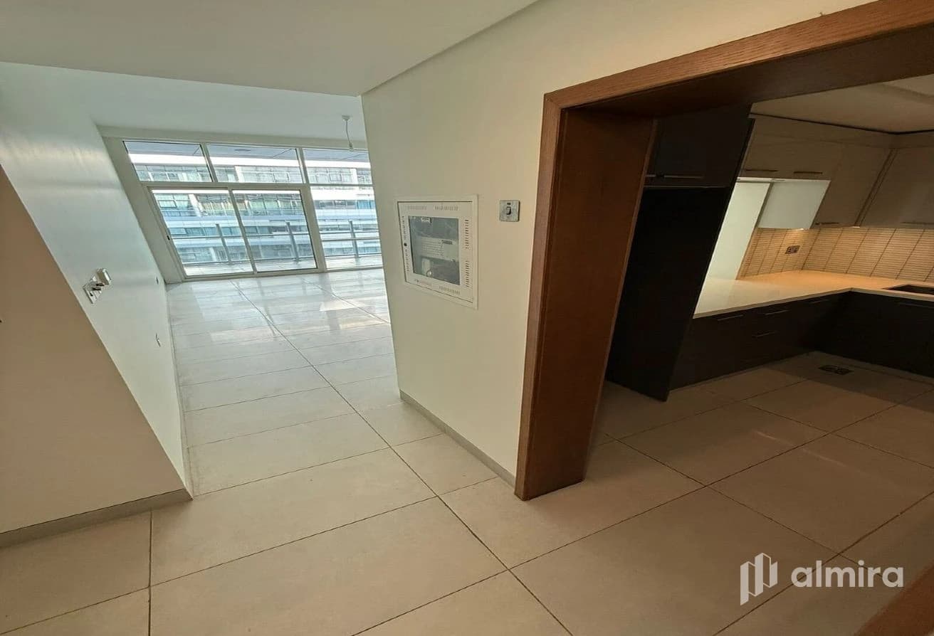 Partial Sea View | 2 Balconies | Well Maintained