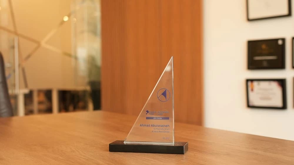 Outstanding Agent Award — Q1 — Property Finder — 2021